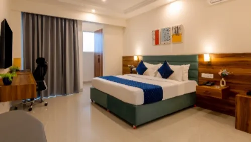 Suite Room with Private Balcony
